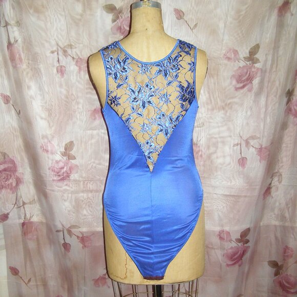 💙NEW💙 size L 10-12 Lady Cameo Royal Blue Bodysuit Floral Lace detail - Picture 5 of 15